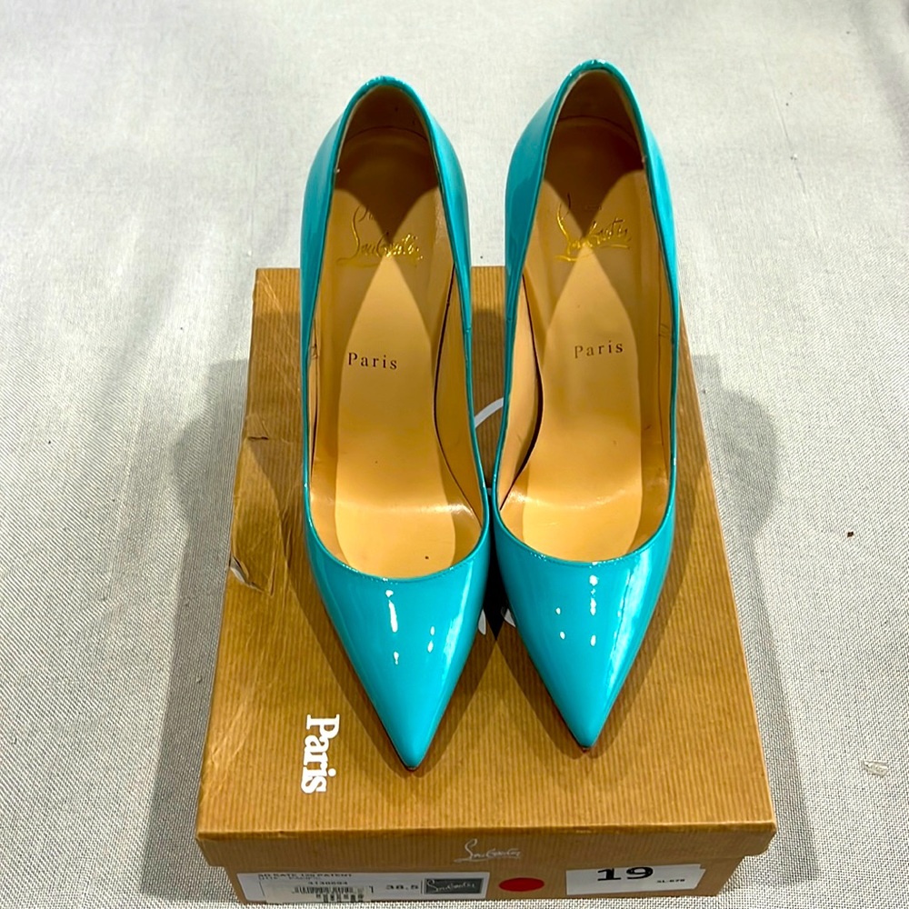 Christian Louboutin, so Kate, turquoise 120 stilettos, size 38.5.